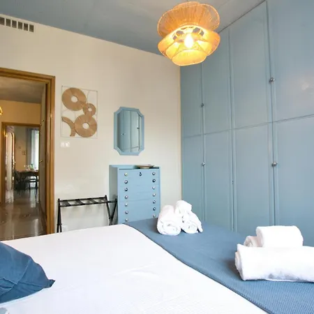3 Bedroom Beautiful In サヴォーナ